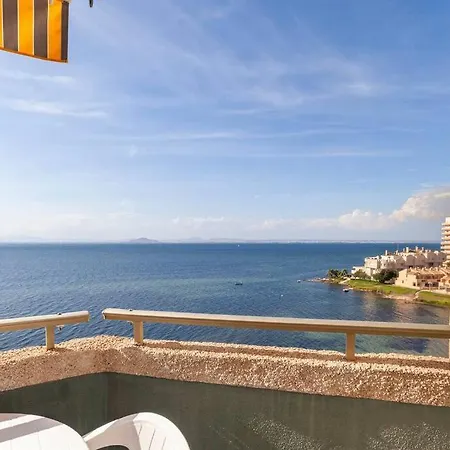 Refurbished 4* With Great Balcony