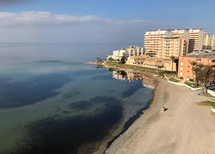 דירה Refurbished 4* With Great Balcony