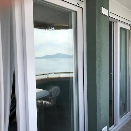 Refurbished 4* With Great Balcony