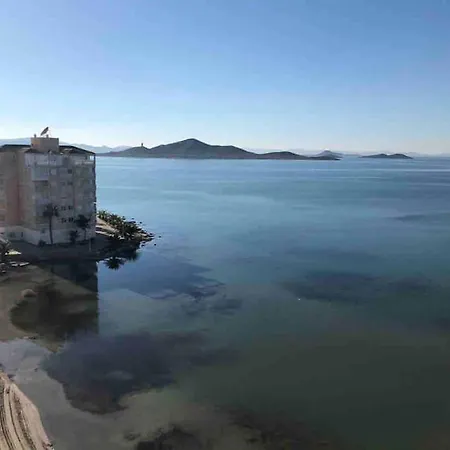 Refurbished 4* With Great Balcony Appartement *