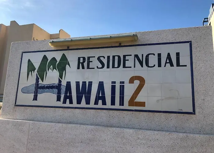 Refurbished 4* With Great Balcony Appartement *