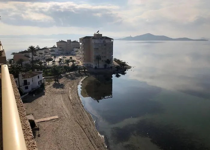 Refurbished 4* With Great Balcony