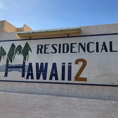 Refurbished 4* With Great Balcony Apartman *