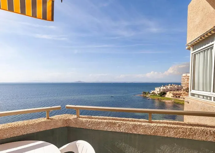 Refurbished 4* With Great Balcony