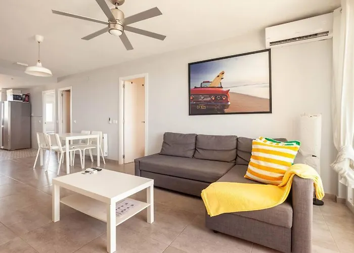 Refurbished 4* With Great Balcony